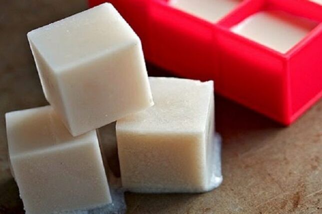 ثلج الحليب منتج مجدد لبشرة الوجه